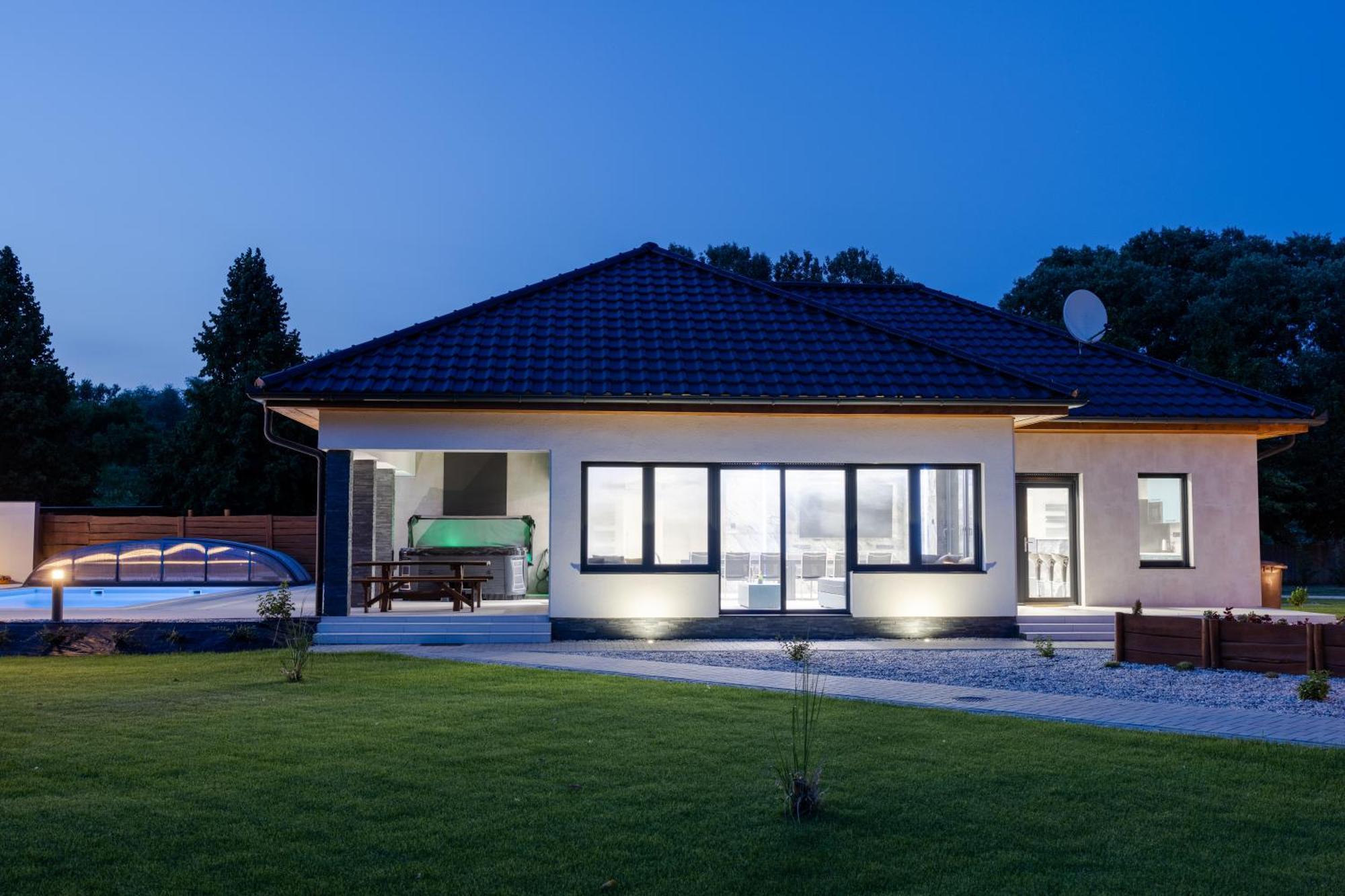Mitosz Apartman Gyomaendrőd Kültér fotó